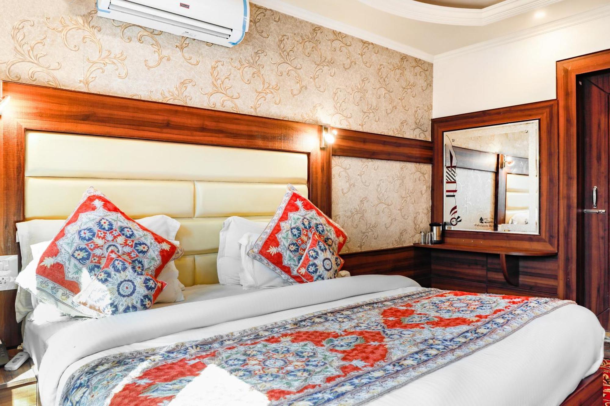 ホテルPahalgam Retreat エクステリア 写真
